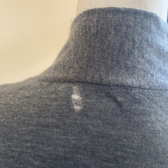 CO ESSENTIALS Size L Gray Long Sleeve Cashmere Sweater - Picture 4 of 9